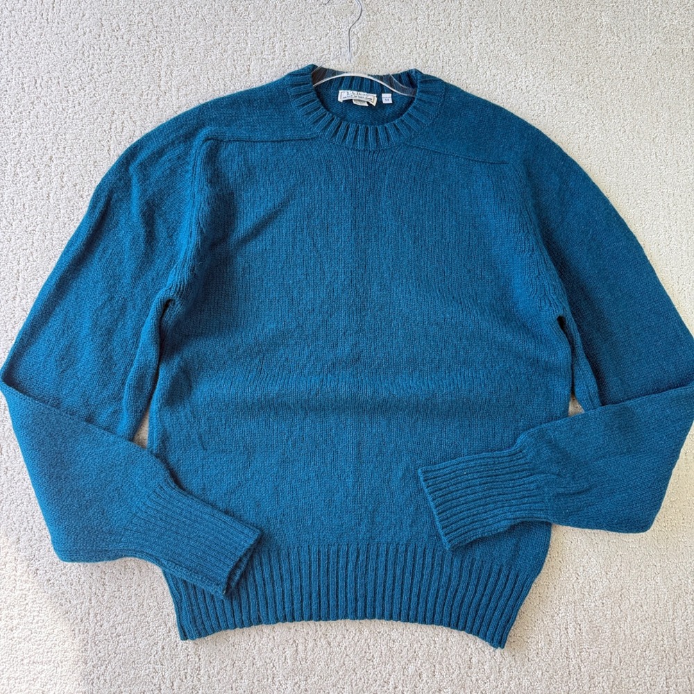 LL Bean Sweater Mens Medium Teal Blue Wool Crewneck Made in Ireland 13251